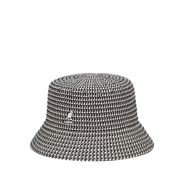 Grid Knit Bucket