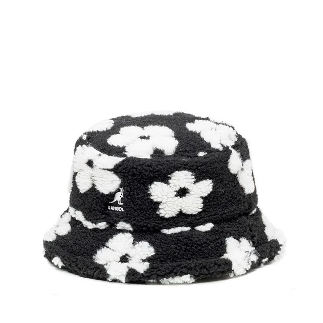 Floral fleece bucket