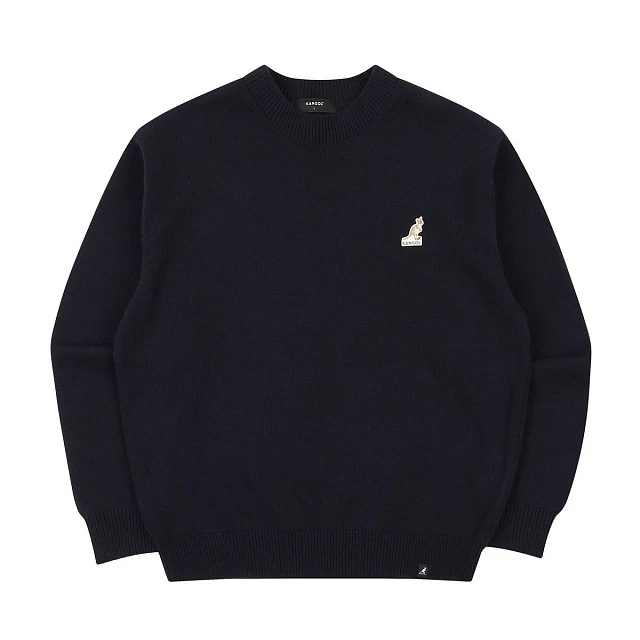 Logo patch sweater