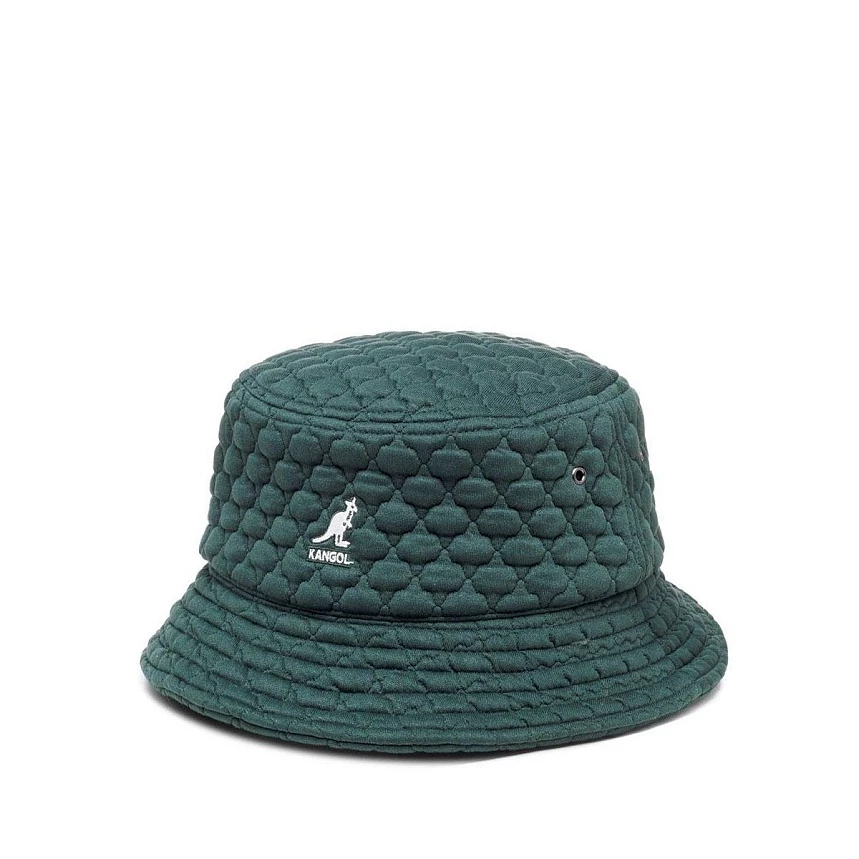 Multi quilt earflap bucket