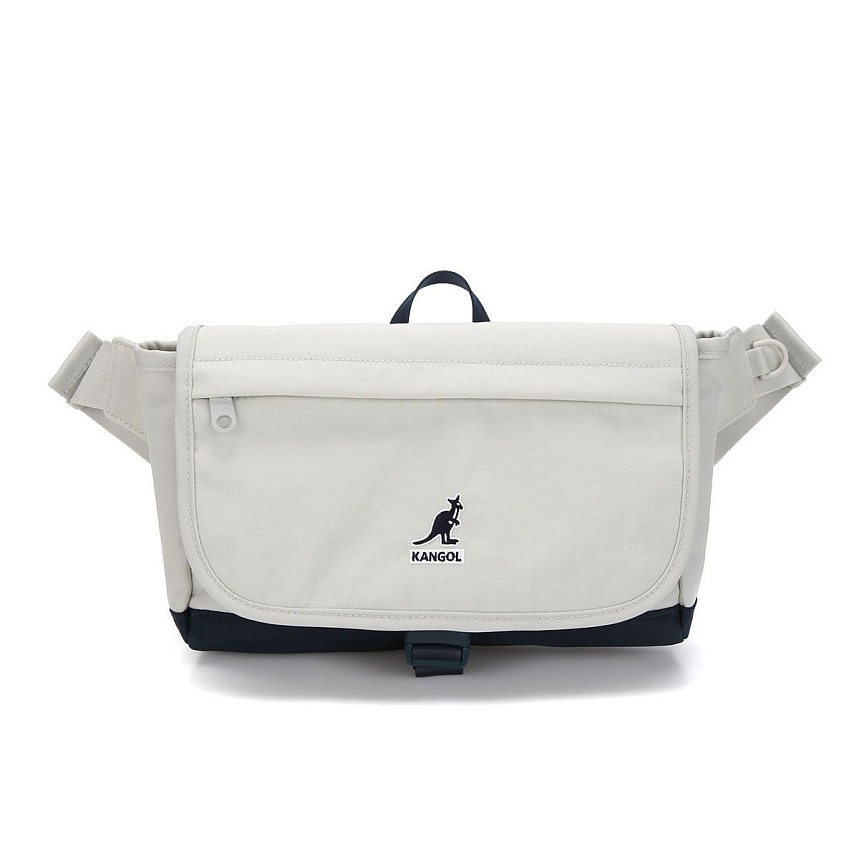 Core light slingbag